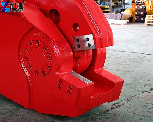 close-up of rail shear