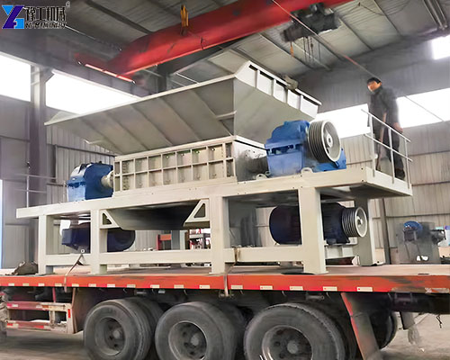 dual shaft shredder loading