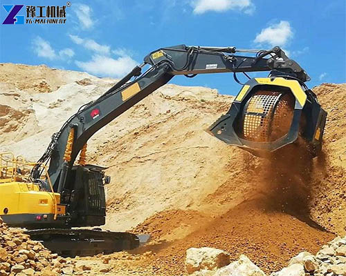 excavator screening bucket sifting soil