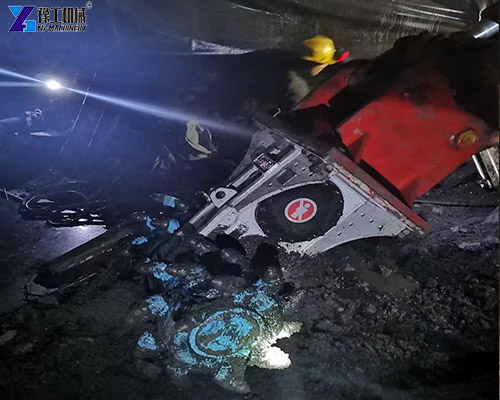 real-life photos of hydraulic drum cutter in operation