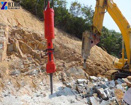 rock splitter machine job site