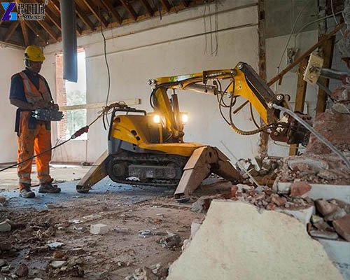 demolition robot remote operation distance
